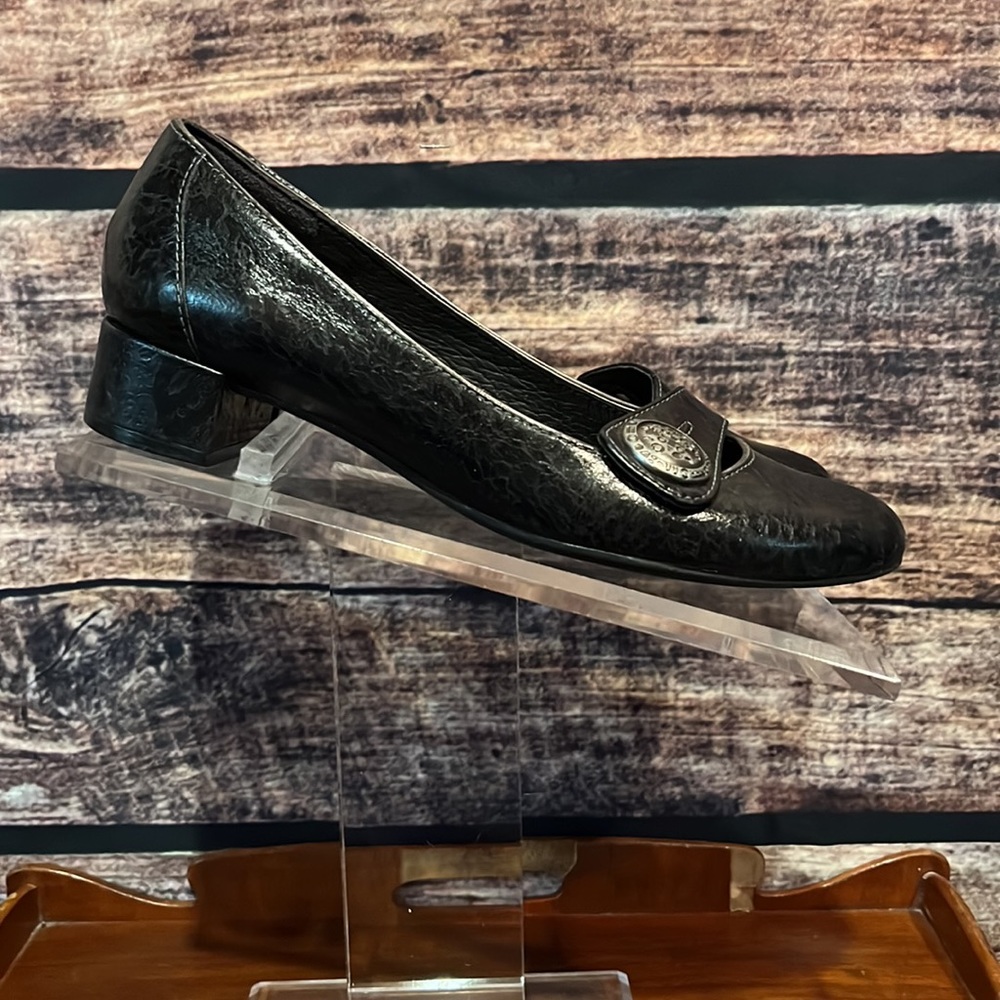 Clark pumps